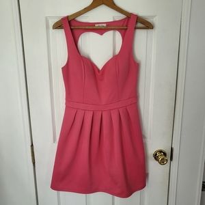 Heart cut-out mini dress!